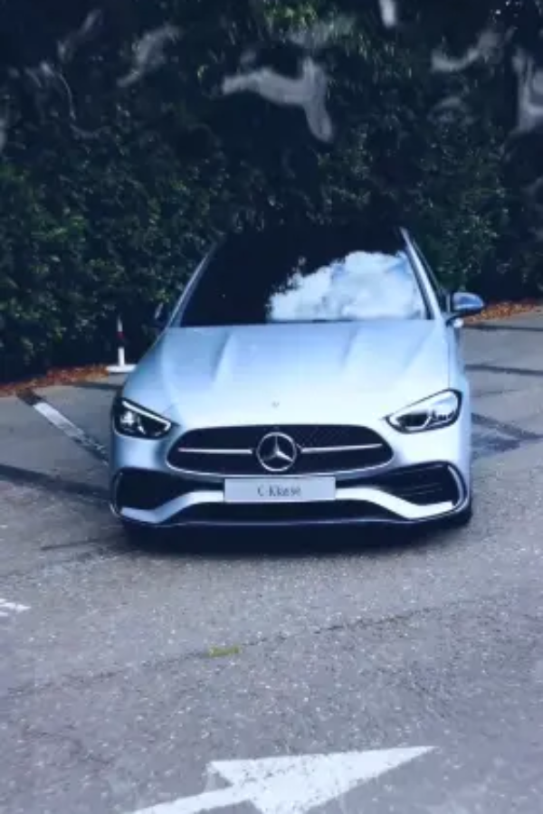 Mercedes-Benz Class C instagram reel by Jordan Vanderstraeten